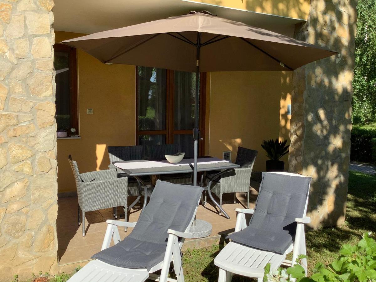 Apartman Golf Lux Bük Exterior foto