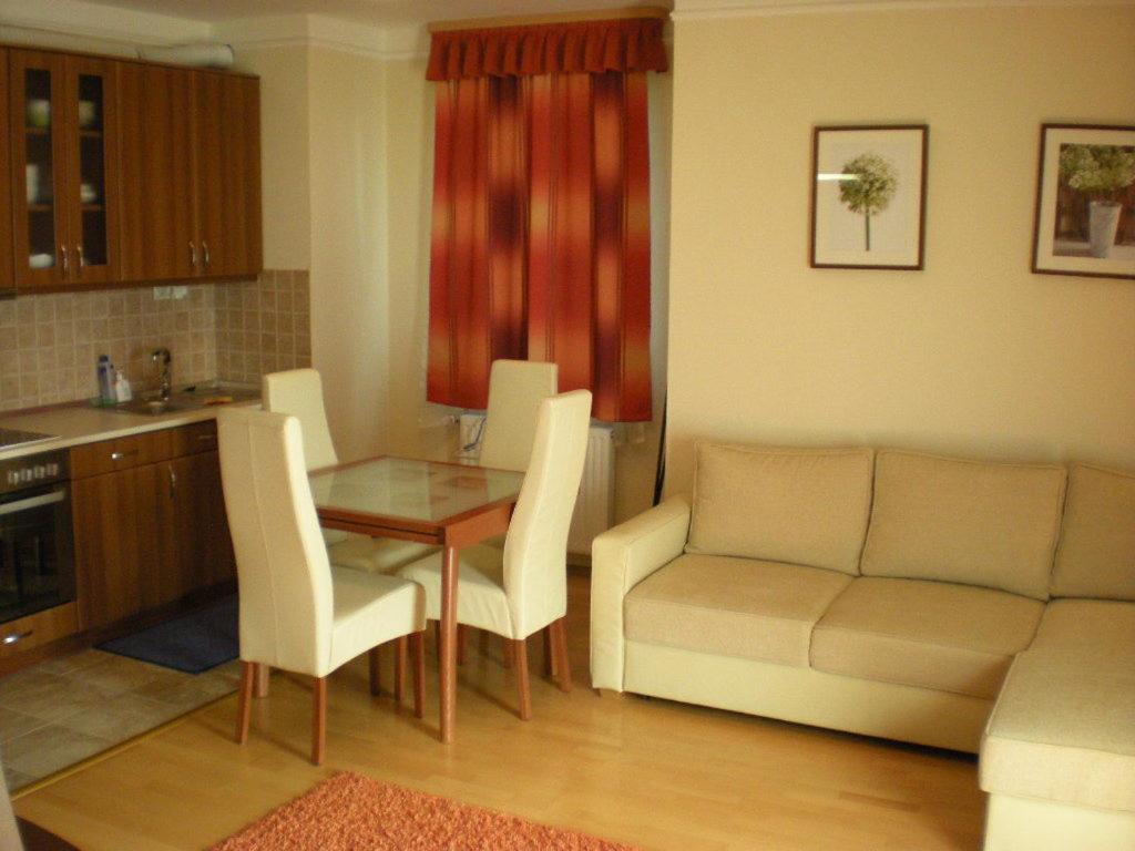 Apartman Golf Lux Bük Habitación foto